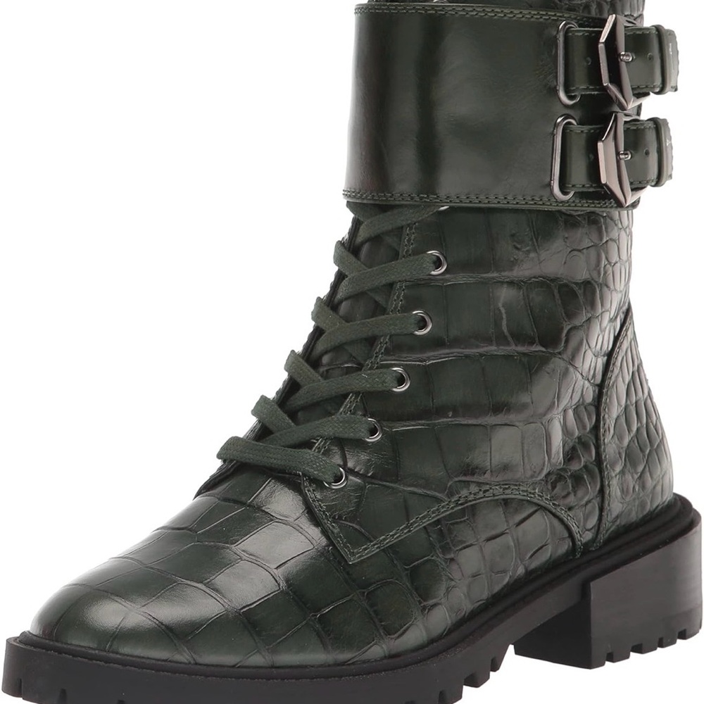 Vince Camuto Fawdry Combat Boot size 9.5